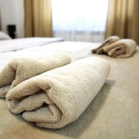 Alina Istocno Sarajevo With Private Garage Apartman *