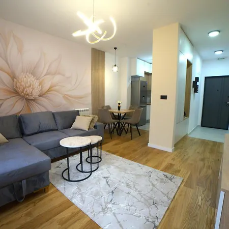 Alina Istocno Sarajevo With Private Garage *